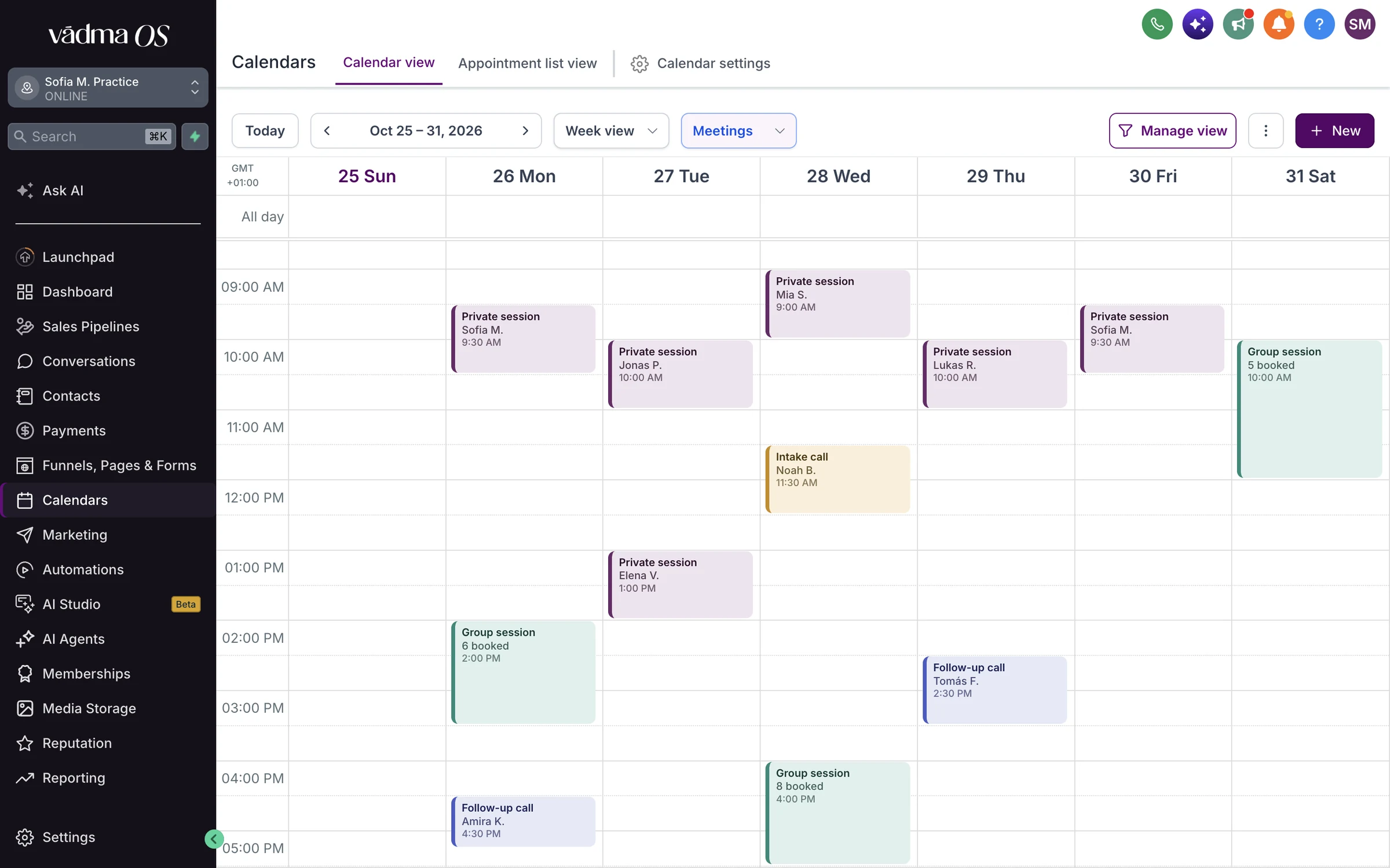 The VādmaOS calendar in week view: private sessions, group sessions, intake calls and follow-up calls booked from Monday to Saturday